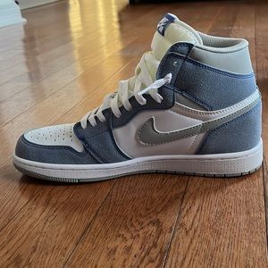 COPY-COPY Nike Air Jordan 1 High Hyper Royals Got them for $150